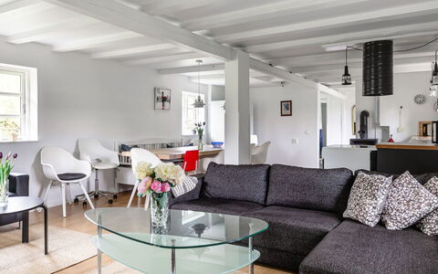 Guttamåla: Furniture, Interior Design, Flooring, Couch, Wall, Floor, Ceiling, Living Room, Table, Room