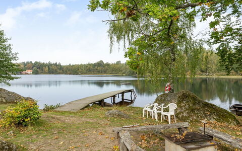 Guttamåla: Water, Body Of Water, Bank, Watercourse, Lake, Reservoir, Pond, Shore