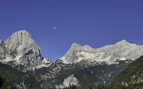 Bergzeit-Stoder: Mountain, Sky, Mountainous Landforms, Nature, Mountain Range, Hill, Highland, Natural Landscape, Ridge, Wilderness