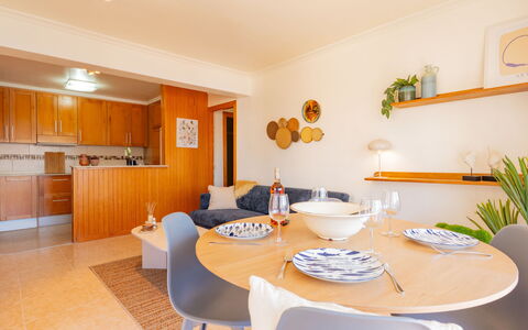 La Naranja: Interior Design, Flooring, Wood, Furniture, Floor, Ceiling, Kitchen, Room, Apartment, Cabinetry