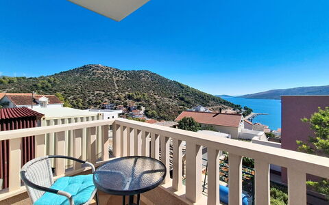 Marina 115: Mountainous Landforms, Hill, Mountain, Residential Area, Coastal And Oceanic Landforms, Coast, Apartment, Mountain Range, Sea, Resort