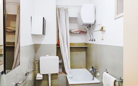 La Collina: Wall, Toilet Seat, Plumbing Fixture, Floor, Flooring, Toilet, Interior Design, Plumbing, Room, Bathroom