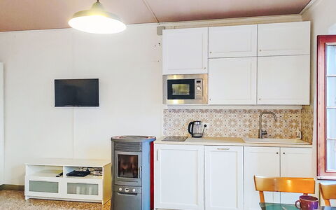 La Collina: Furniture, Interior Design, Major Appliance, Flooring, Kitchen Appliance, Wood, Home Appliance, Floor, Kitchen, Room