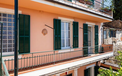 Sanremo Seaview: Furniture, Interior Design, Flooring, Ceiling, Floor, Chair, Room, Lighting, Table, Kitchen & Dining Room Table