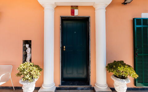 Sanremo Seaview: Furniture, Interior Design, Flooring, Ceiling, Floor, Chair, Room, Lighting, Table, Kitchen & Dining Room Table