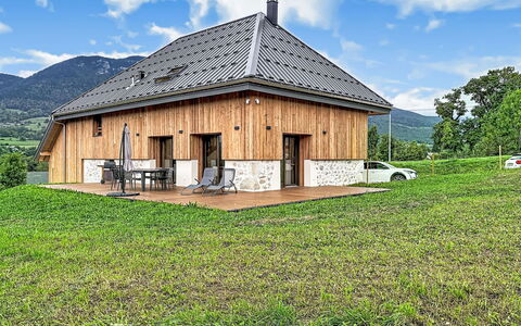La Grange à Luc: Flooring, Bedroom, Bedding, Bed, Bed Frame, Linens, Bed Sheet, Hardwood, Mattress, Wood Flooring