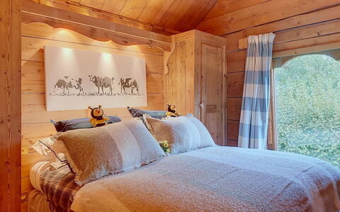 Le Hameau: Flooring, Bedroom, Bedding, Bed, Bed Frame, Linens, Bed Sheet, Hardwood, Mattress, Wood Flooring