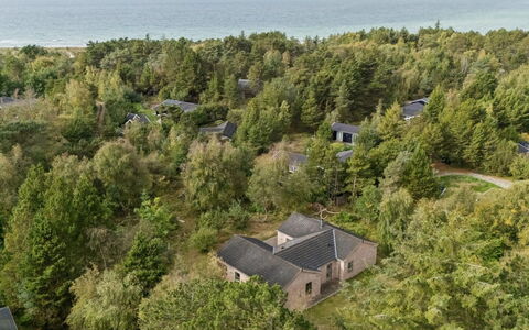Evtim - 275M from the Sea: Wood, Cottage, Siding, Log Cabin, Wood Stain, Hardwood, Plank, Lumber, Natural Material, Garden Buildings