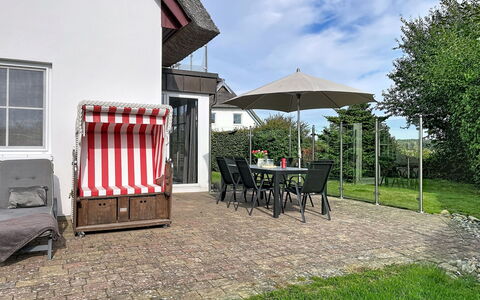 Moderne Zeiten: Furniture, Outdoor Furniture, Chair, Outdoor Table, Garden, Shade, Cottage, Yard, Patio, Folding Chair