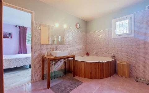 Moun Pantai: Flooring, Interior Design, Plumbing Fixture, Floor, Bathtub, Bathroom, Ceiling, Plumbing, Lighting, Room