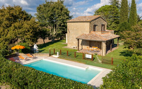 Ortale a Pitigliano with Pool: Swimming Pool, House, Farmhouse, Home, Cottage, Estate, Door, Garden, Backyard