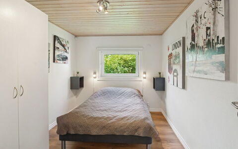Elle: Bedroom, Interior Design, Wall, Bed, Flooring, Floor, Wood, Ceiling, Furniture, Bed Sheet