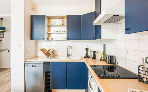 L'Emerillon: Kitchen Appliance, Kitchen, Major Appliance, Countertop, Interior Design, Cabinetry, Flooring, Wood, Furniture, Kitchen Stove