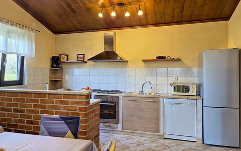 Pod Meloni: Furniture, Interior Design, Flooring, Wall, Ceiling, Wood, Floor, Room, Light Fixture, Kitchen