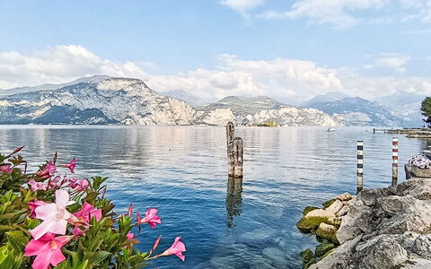 Casa al Lago: Blue, Sky, Water, Body Of Water, Mountainous Landforms, Mountain, Coastal And Oceanic Landforms, Summer, Cloud, Coast