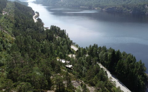 Porsmyr: Water Resources, Water, Body Of Water, Mountainous Landforms, Mountain, Natural Landscape, Highland, Watercourse, Landscape, Bank