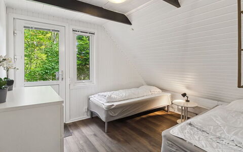 Terttu - 30Km from the Sea: Wood, Flooring, Floor, Ceiling, Interior Design, Wood Flooring, Home, Bedroom, Hardwood, Room