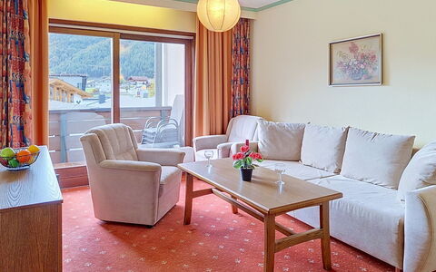 Accommodation:&nbsp;Kreuzblume 648.6