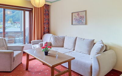 Accommodation:&nbsp;Kreuzblume 648.6