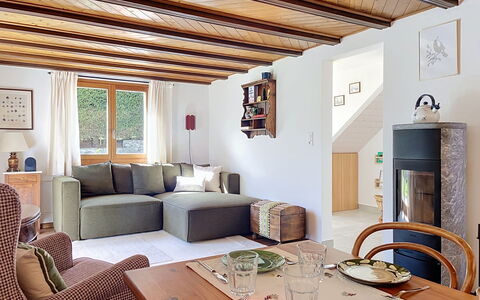 Les Pensées: Apartment, Resort, Swimming Pool, Condominium, Balcony, Hotel, Eco Hotel, Villa, Houseplant