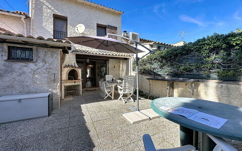 La Placette: Apartment, Resort, Swimming Pool, Condominium, Balcony, Hotel, Eco Hotel, Villa, Houseplant