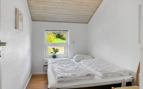 Gunnild - 200M to the Fjord: Wall, Wood, Bedroom, Flooring, Floor, Ceiling, Interior Design, Bed, Bedding, Bed Sheet
