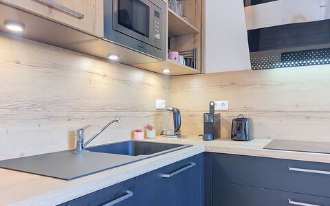 Clos du Savoy: Kitchen, Countertop, Kitchen Appliance, Cabinetry, Major Appliance, Wood, Flooring, Interior Design, Home Appliance, Plumbing Fixture