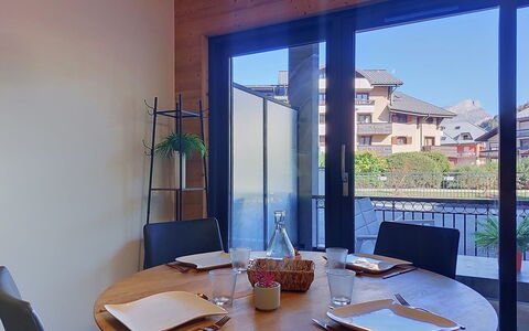 Clos du Savoy: Furniture, Interior Design, Table, Wood, Chair, Kitchen & Dining Room Table, Dining Room, Flooring, Lighting, Floor