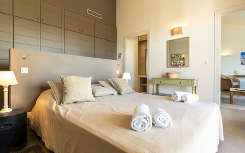 Cala Rossa: Bed, Furniture, Interior Design, Bedroom, Flooring, Floor, Wall, Bed Sheet, Bedding, Room