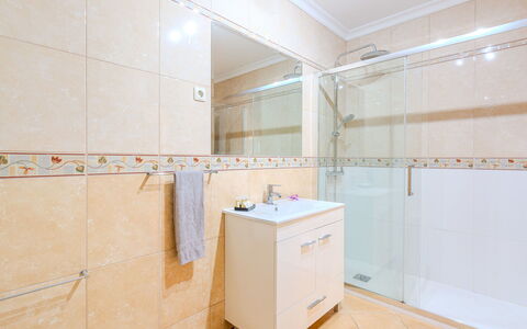 Joaninha: Flooring, Plumbing Fixture, Floor, Interior Design, Bathroom, Plumbing, Tile, Sink, Tap, Bathroom Cabinet