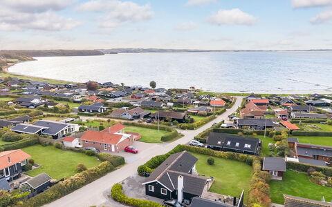 Takenya - 400M from the Sea: Residential Area, Coast, Coastal And Oceanic Landforms, Home, Sea, Shore, Suburb, Ocean, Bay, Sound