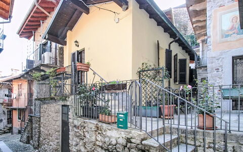 Santa Lucia: Brick, Estate, Garden, Suburb, Driveway, Landscaping, Yard, Hacienda, Farmhouse, Backyard