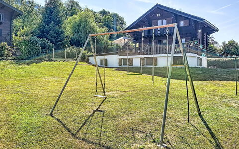La Cabrette: Land Lot, Garden, Shade, Lawn, Outdoor Play Equipment, Park, Yard, Backyard, Net