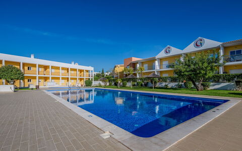 Encosta São José Escape: Swimming Pool, Resort, Leisure, Hotel, Villa, Eco Hotel, Hacienda, Resort Town, Thermae