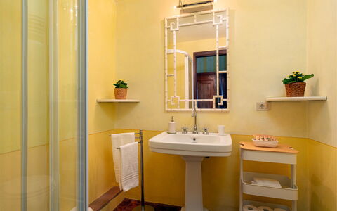 Villa Poggio Bellavista 8: Bathroom Sink, Wall, Plumbing Fixture, Interior Design, Bathroom, Sink, Tap, Plumbing, Lighting, Mirror