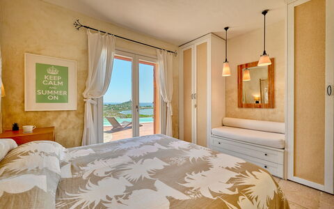 Villa Ananda 8: Furniture, Interior Design, Wood, Flooring, Bedroom, Floor, Textile, Bed, Lighting, Ceiling