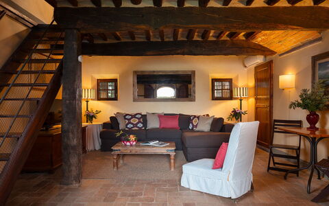 Villa del Poggio D'Oro 8: Furniture, Interior Design, Wall, Flooring, Wood, Couch, Floor, Ceiling, Living Room, Room