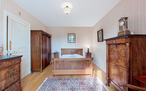 Saint Alexandre: Furniture, Interior Design, Flooring, Wall, Floor, Bedroom, Wood, Ceiling, Bed, Drawer