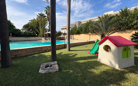 Villa le Palme, Marina di Ragusa: Swimming Pool, Resort, Shade, Hacienda, Landscaping, Eco Hotel, Estate, Garden