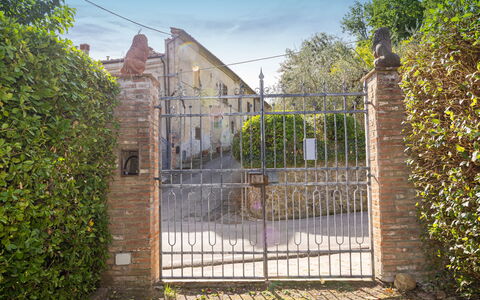 La Casa di Famiglia: Swimming Pool, Resort, Hotel, Shade, Villa, Balcony, Eco Hotel, Resort Town, Aerial Photography