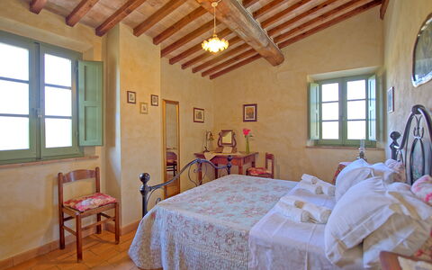Castelmuzio: Room, Property, Furniture, Bedroom, Ceiling, Building, Bed, Interior Design, House, Estate