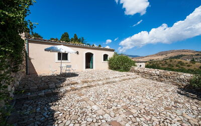 Casa Petralia