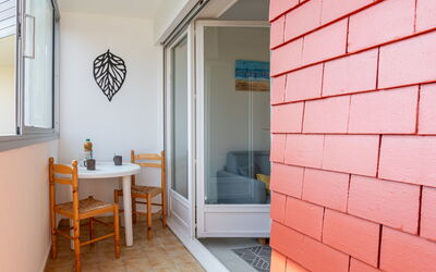 Accommodation:&nbsp;Plein Sud 227.18