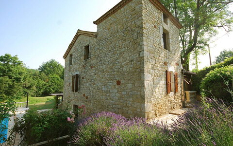 Ensemble de 3 Maisons Lavit: Property, House, Building, Cottage, Real Estate, Rural Area, Villa, Architecture, Farmhouse, Estate