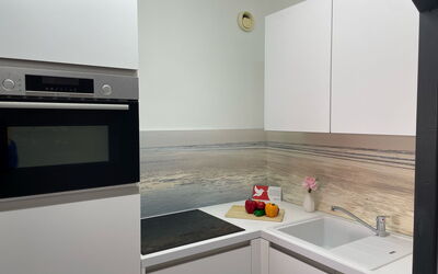 Accommodation:&nbsp;Les Jardins du Port 210.10