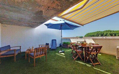 Accommodation:&nbsp;Les Terrasses du Lac 300.11