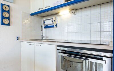 Accommodation:&nbsp;Cap Sud 300.8