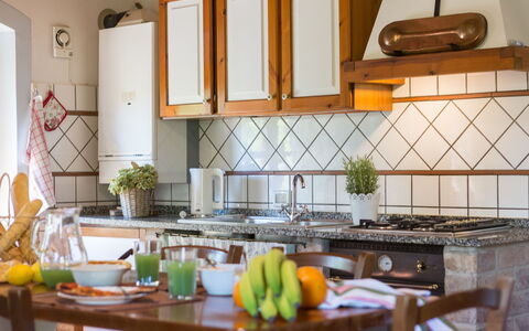 Accommodation:&nbsp;Montelopio 4