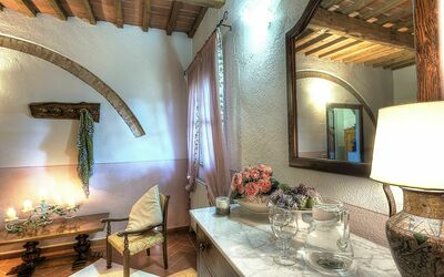 Montelopio 1: Room, Property, Interior Design, Building, Ceiling, Furniture, House, Architecture, Real Estate, Living Room