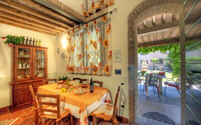 Accommodation:&nbsp;Montelopio 6